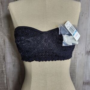 Black Olga Lacy Strapless Bra. 38C. Brand New.